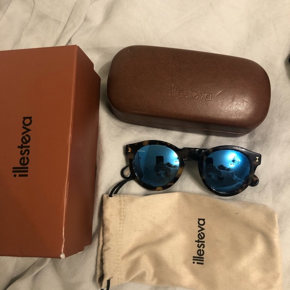 Illesteva Leonard tortoise sunglasses main image 4
